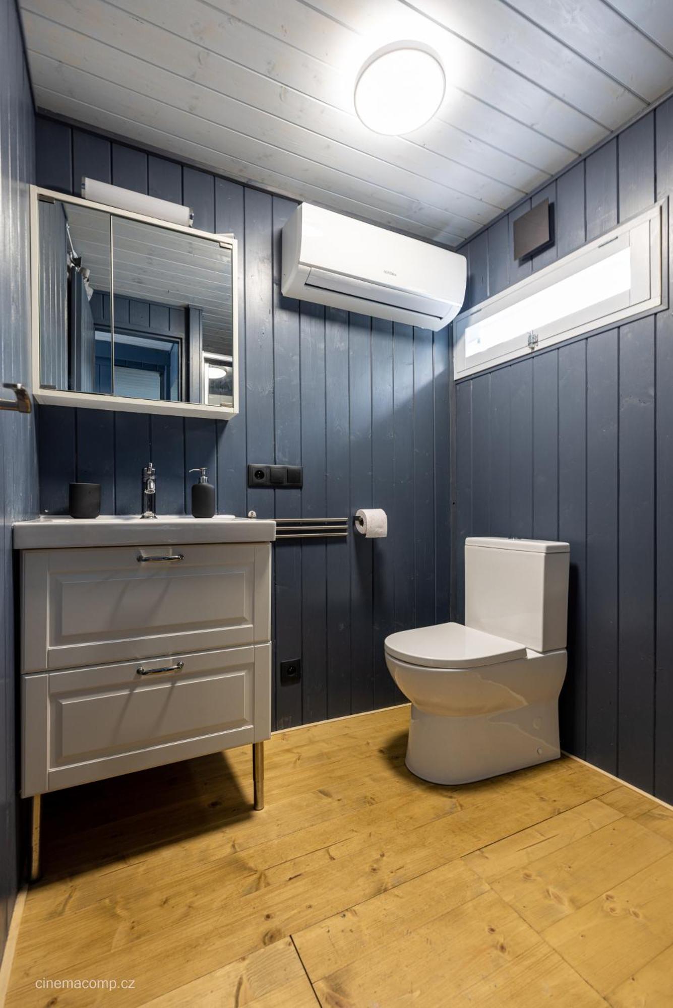 Houseboat - Best Place In Прага Екстериор снимка