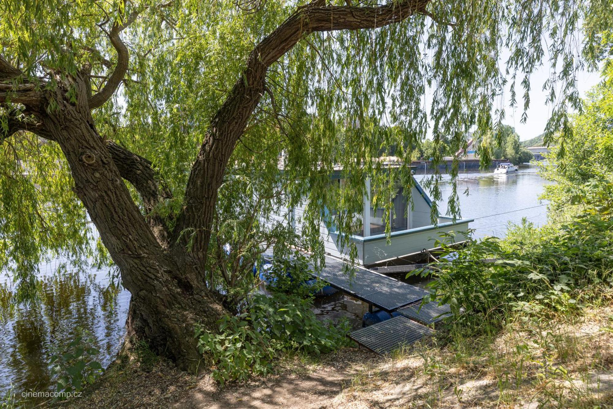 Houseboat - Best Place In Прага Екстериор снимка